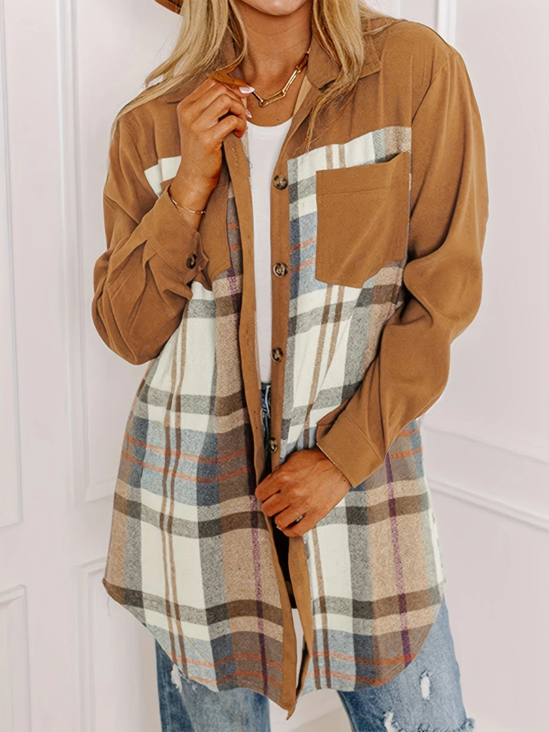 Plaid Collared Neck Long Sleeve Jacket – Stylish Layering Essential